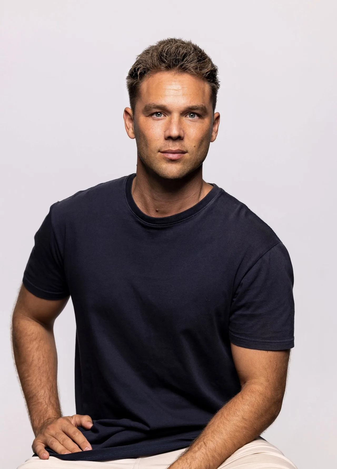 تصویر Lincoln Lewis