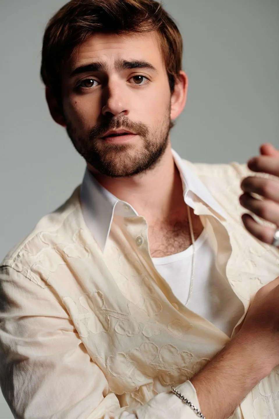 تصویر Charlie Rowe