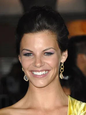 تصویر Haley Webb