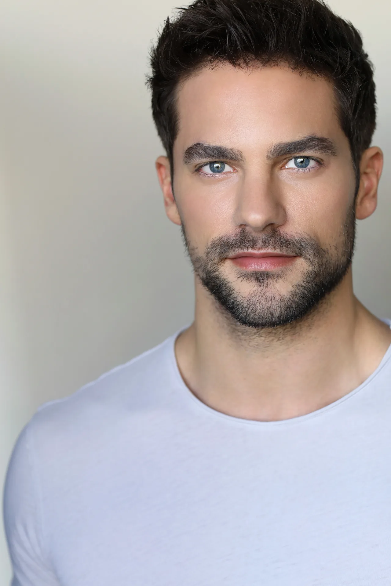 تصویر Brant Daugherty