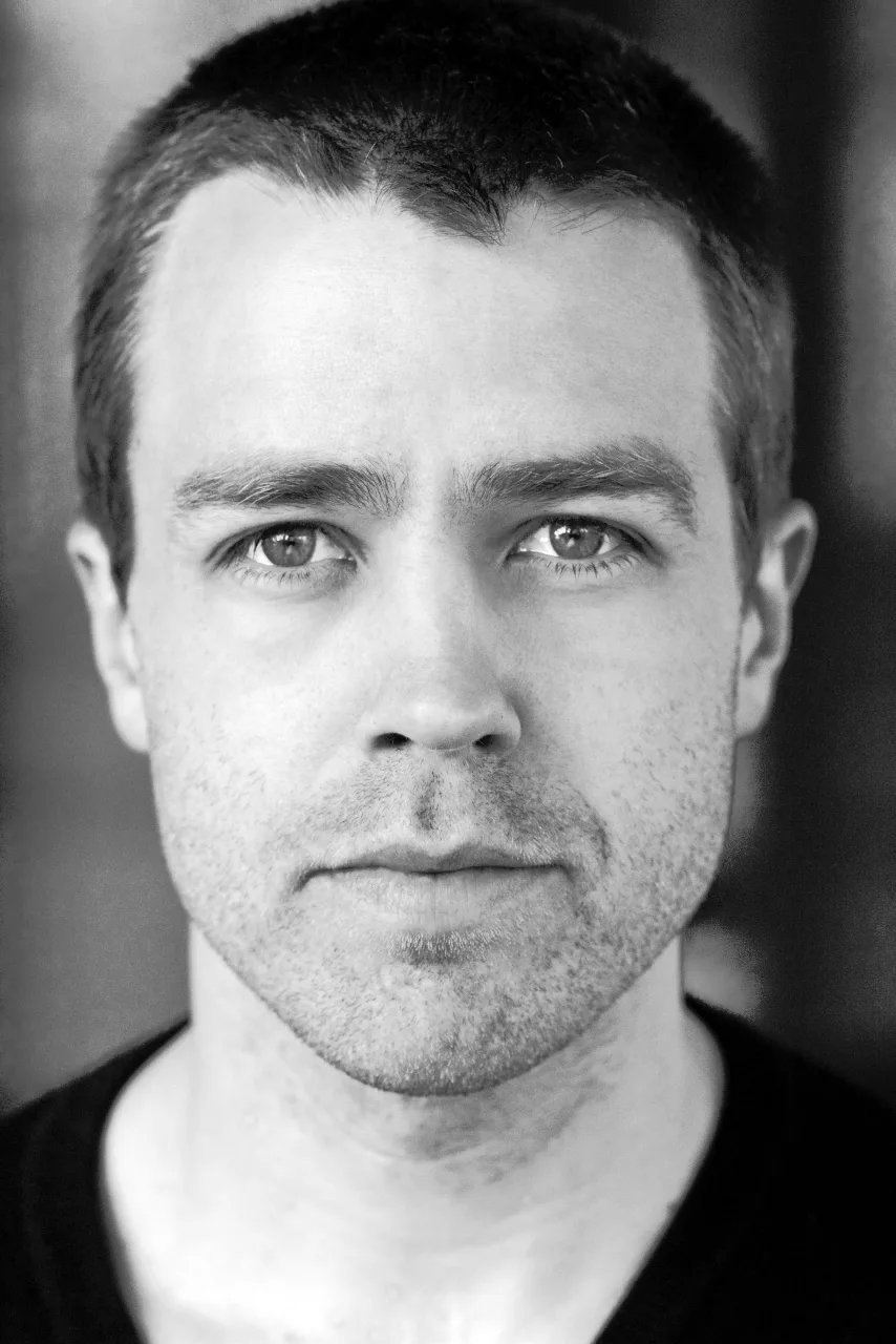 تصویر Simon Gleeson