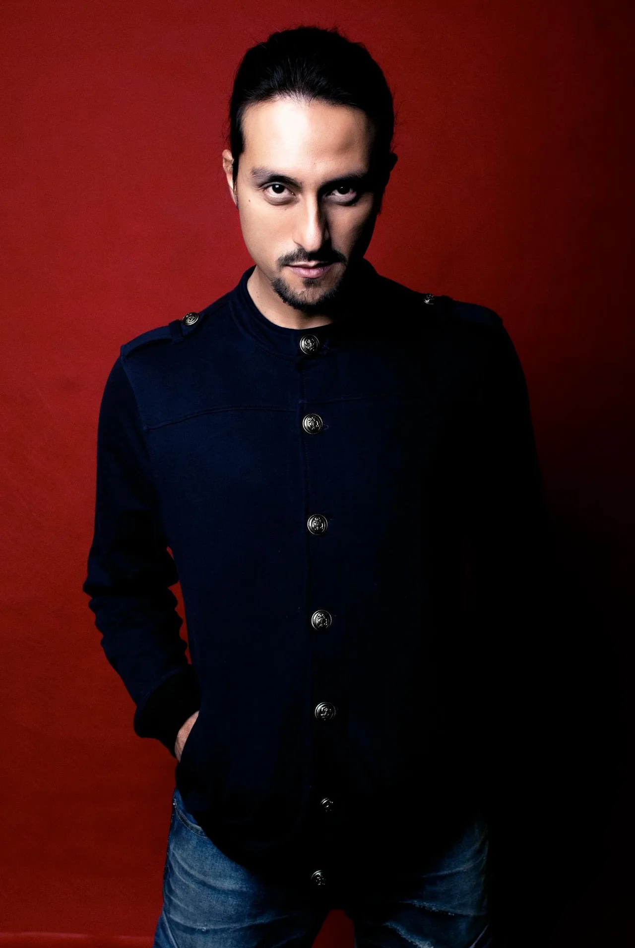 تصویر Bront Palarae