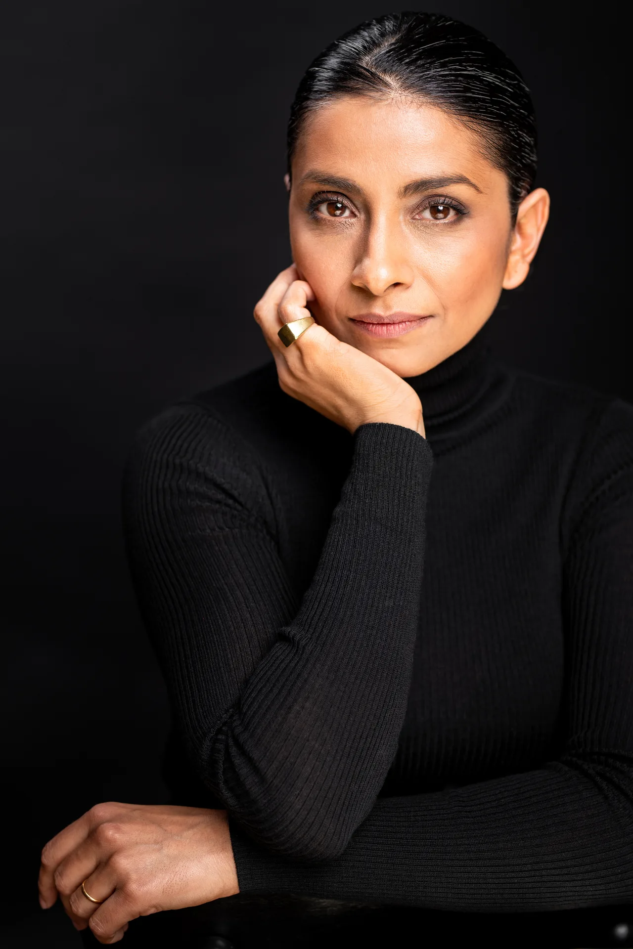 تصویر Ayesha Mansur Gonsalves