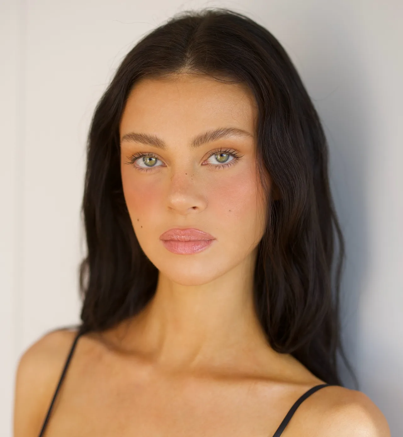 تصویر Nicola Peltz Beckham