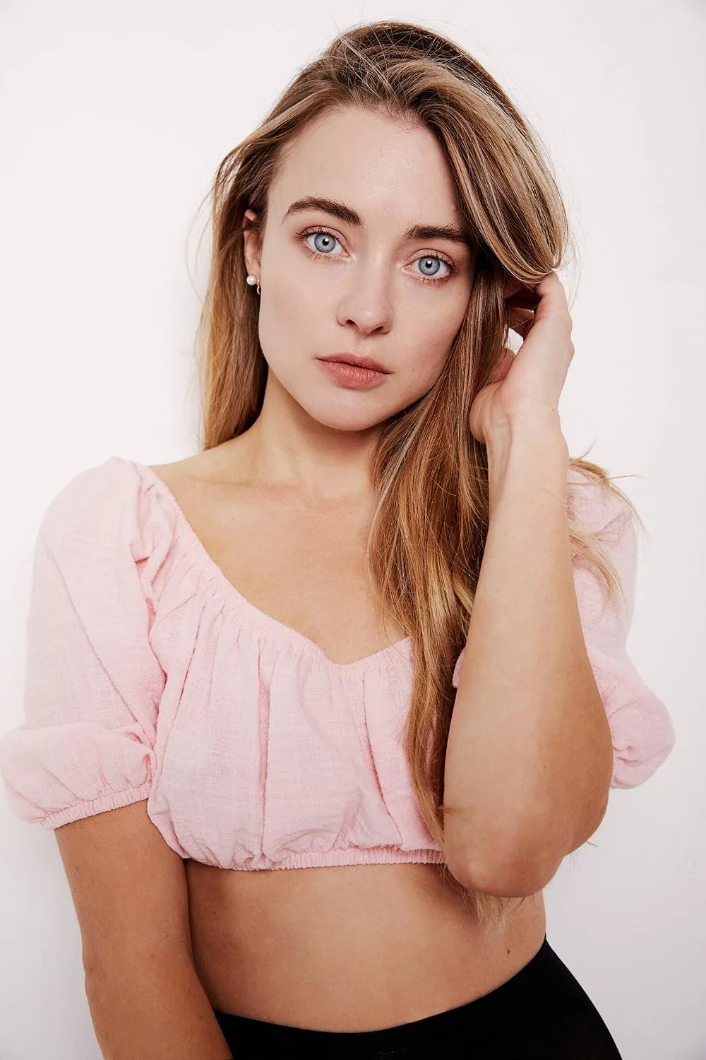 تصویر Hannah Kasulka