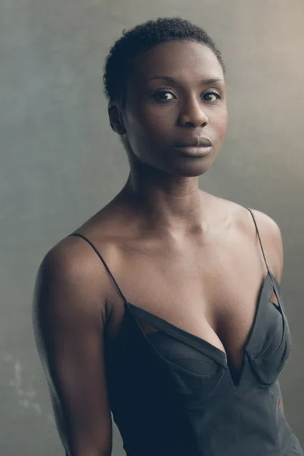 تصویر Ann Akinjirin