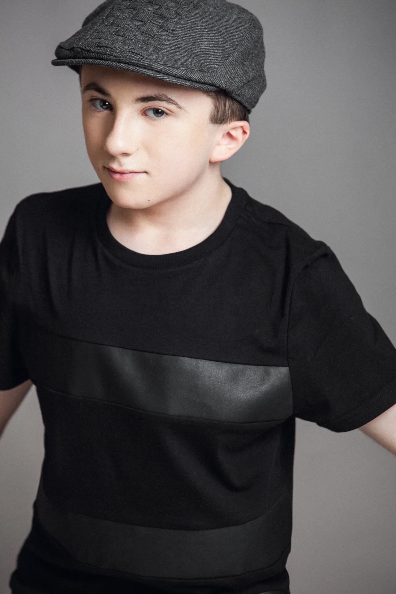 تصویر Atticus Shaffer