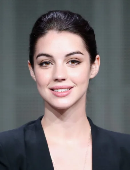 تصویر Adelaide Kane