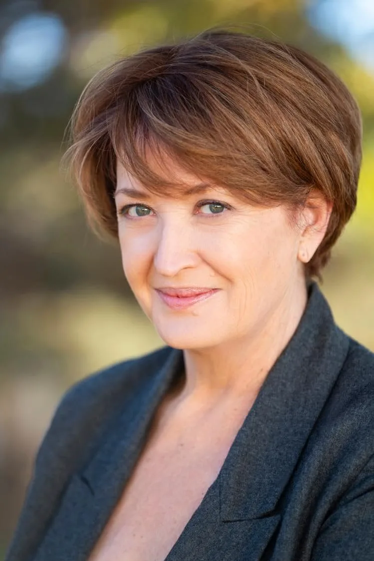 تصویر Lorri Oliver