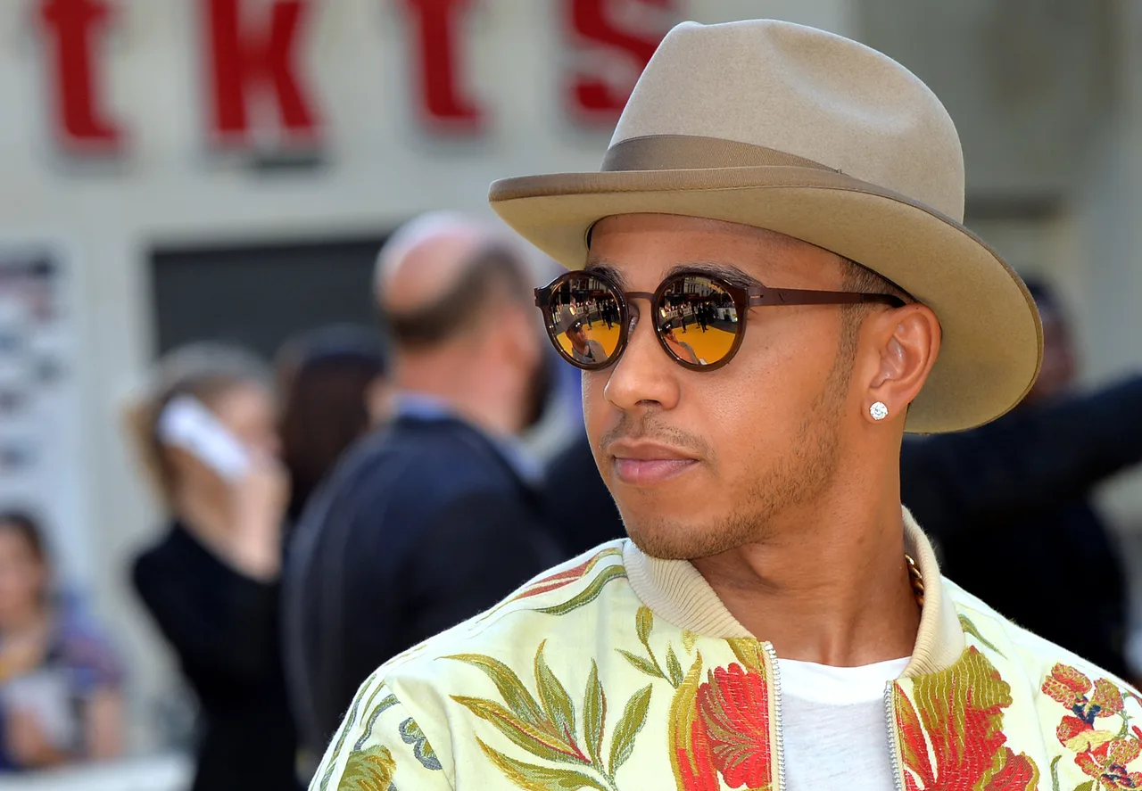 تصویر Lewis Hamilton