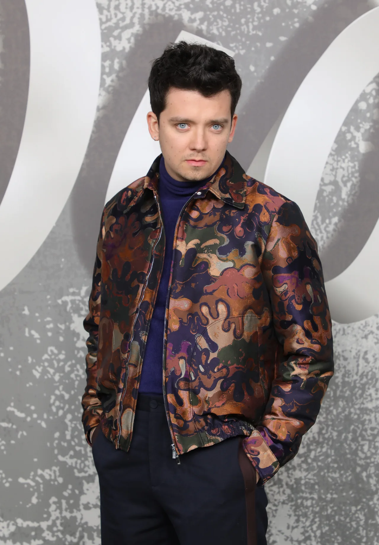تصویر Asa Butterfield