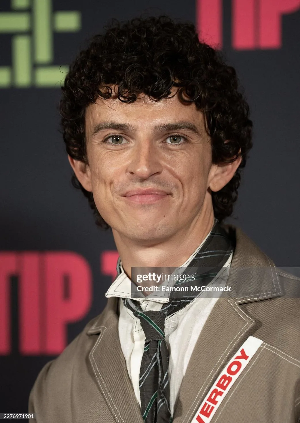 تصویر Dominic Holmes