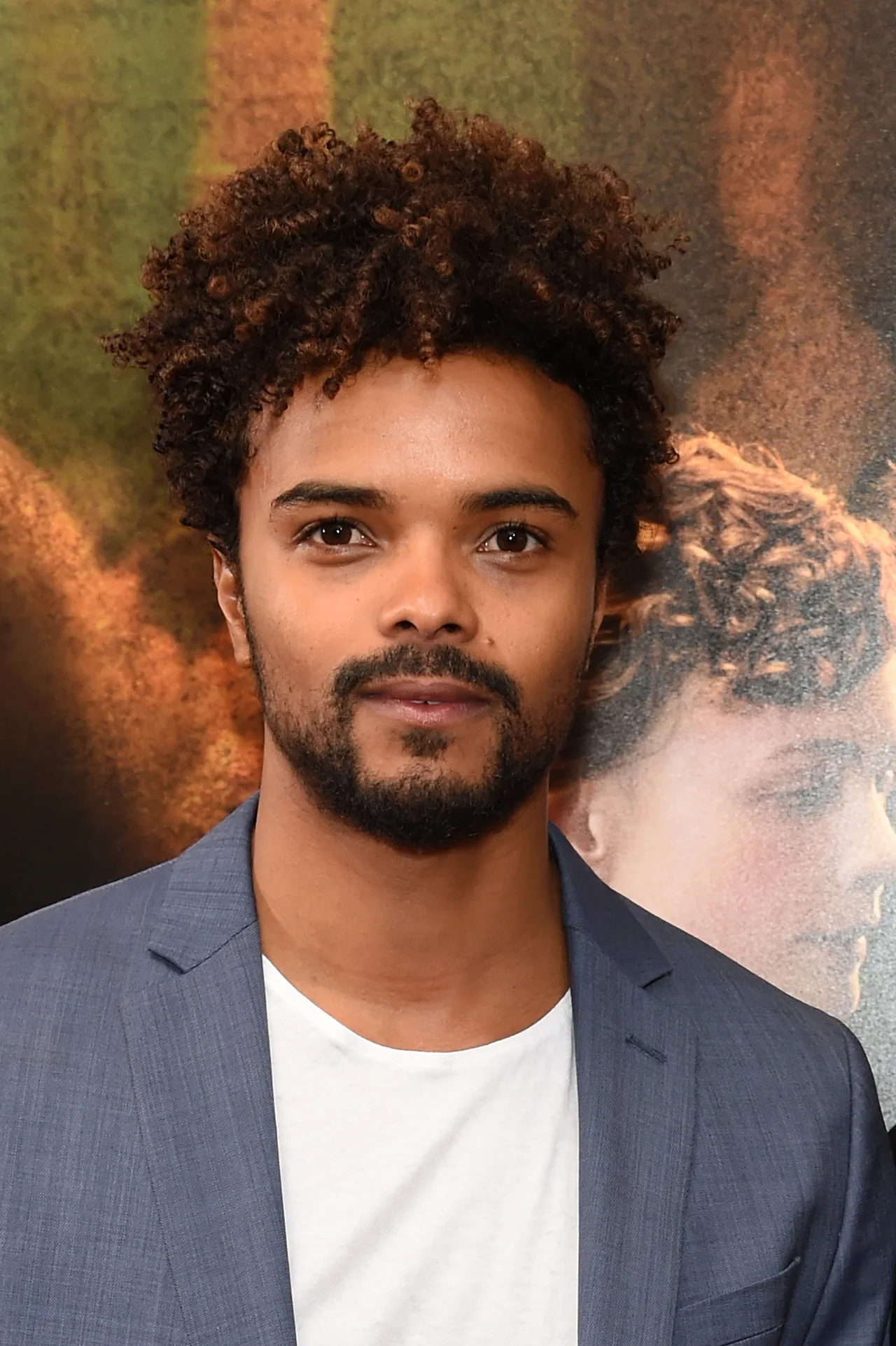 تصویر Eka Darville