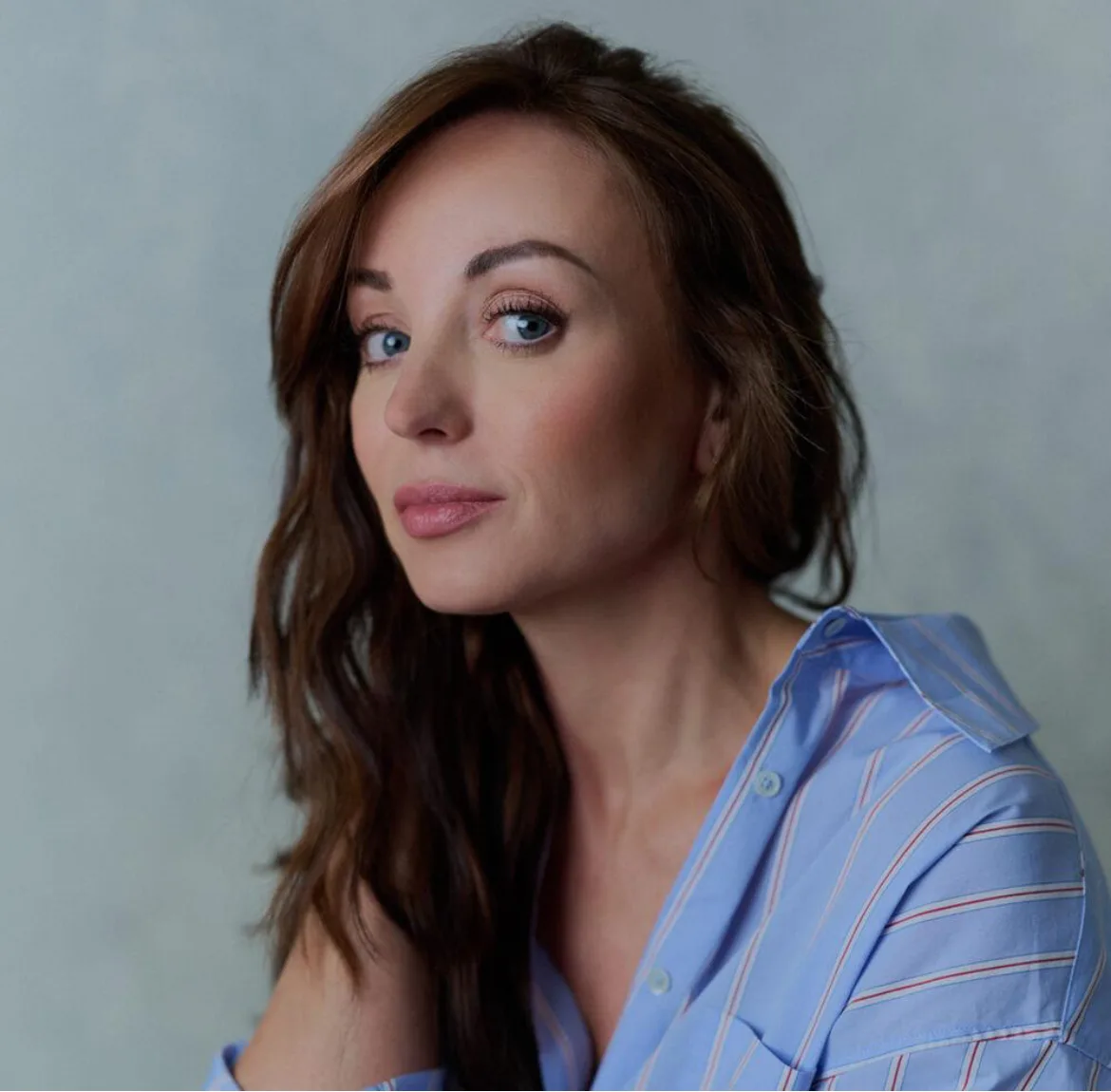 تصویر Helen George