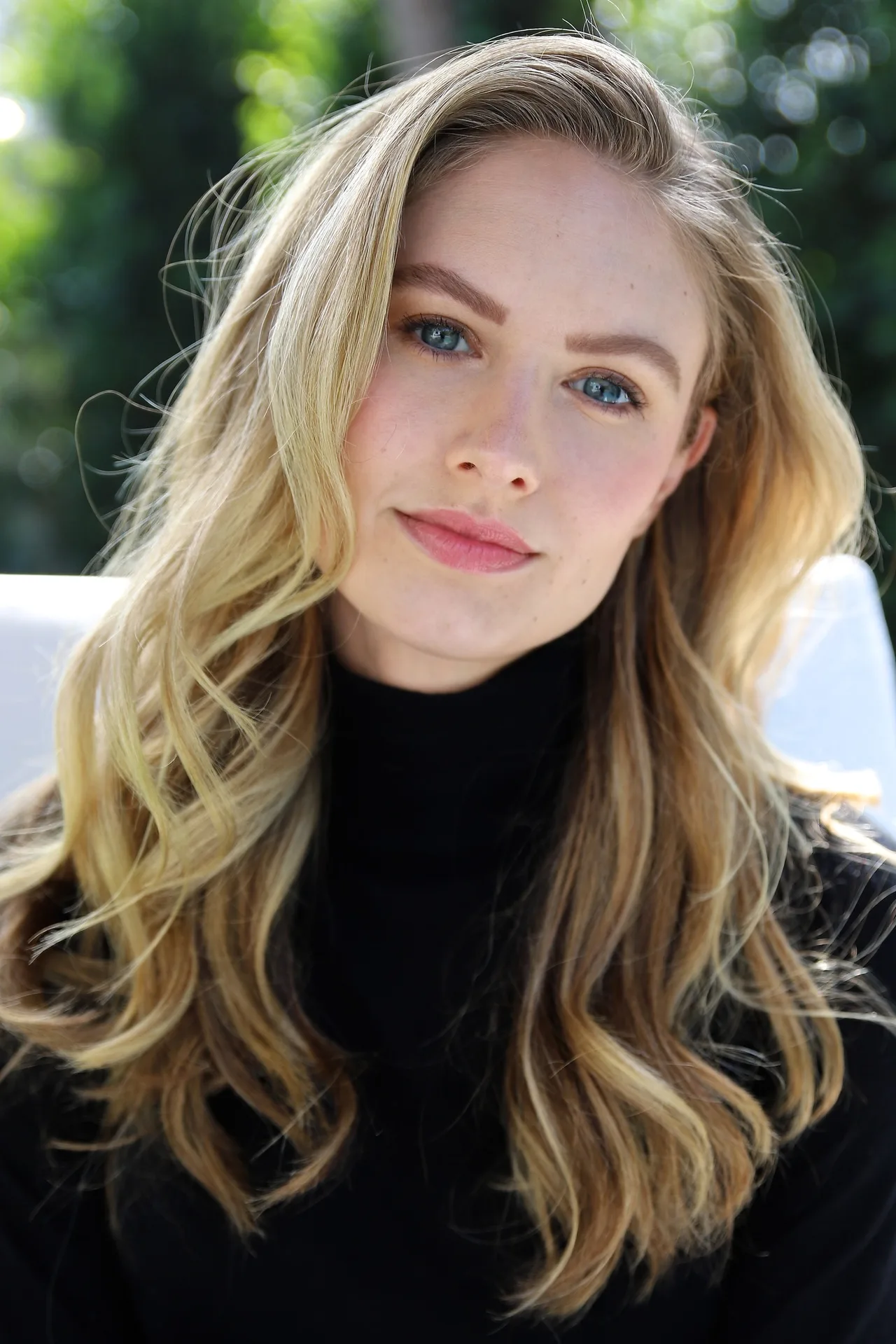 تصویر Caitlin Thompson