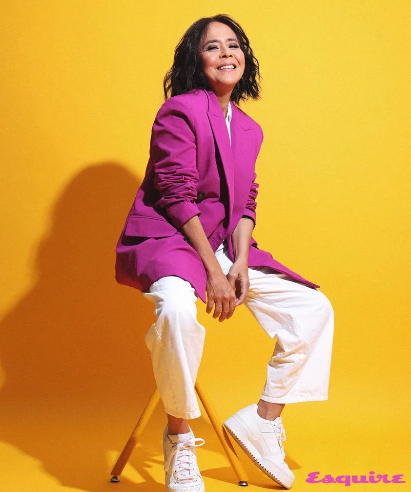 تصویر Dolly De Leon