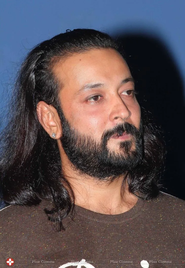 تصویر Santosh Shukla