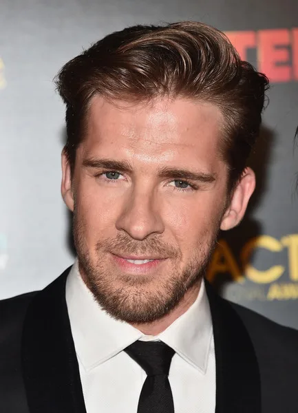 تصویر Hugh Sheridan