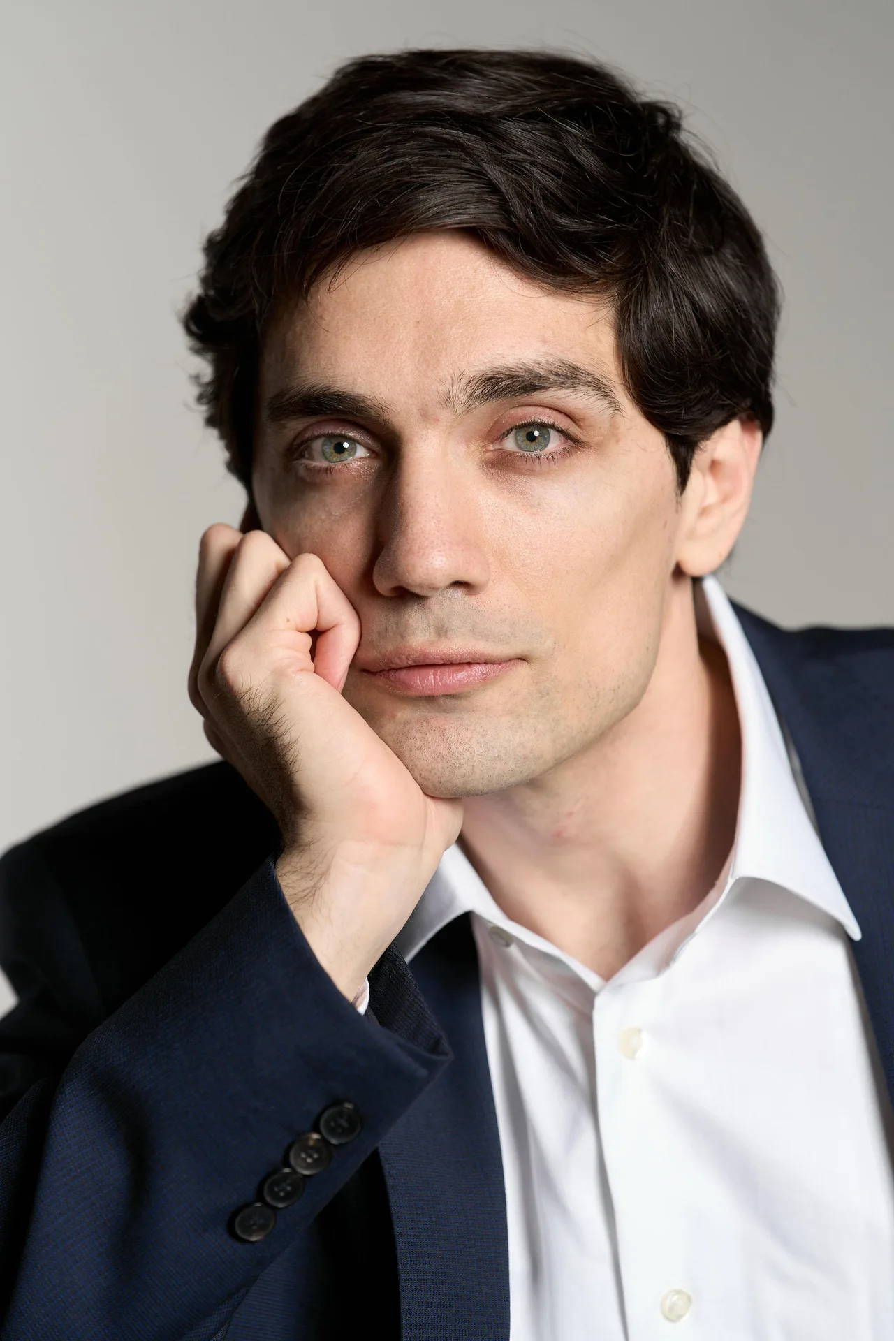 تصویر George Finn