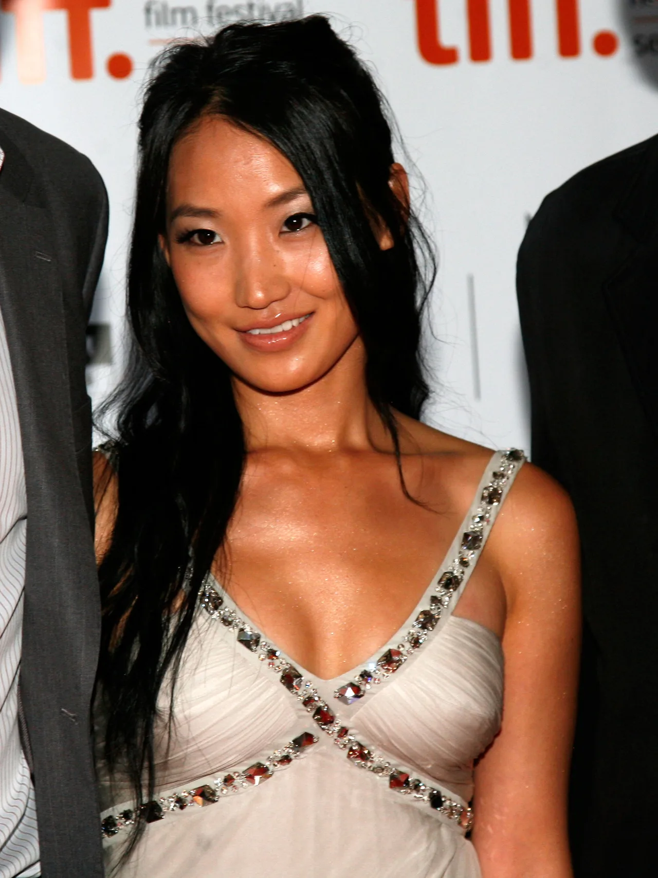 تصویر Alice Kim Cage