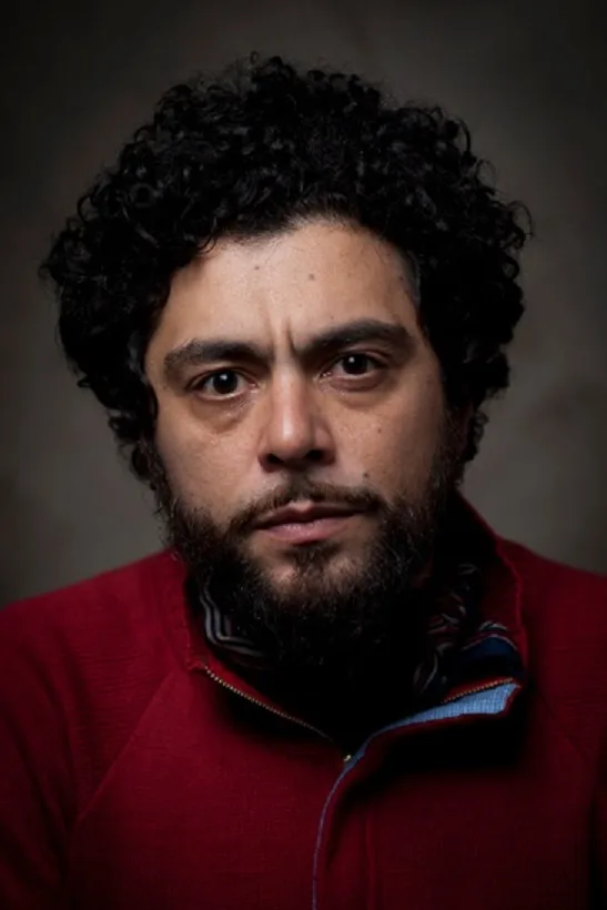 تصویر Alberto Ajaka