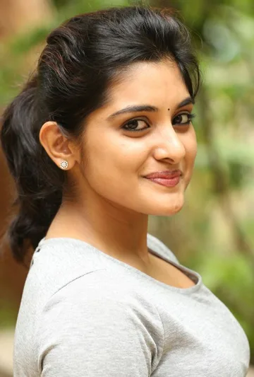 تصویر Nivetha Thomas