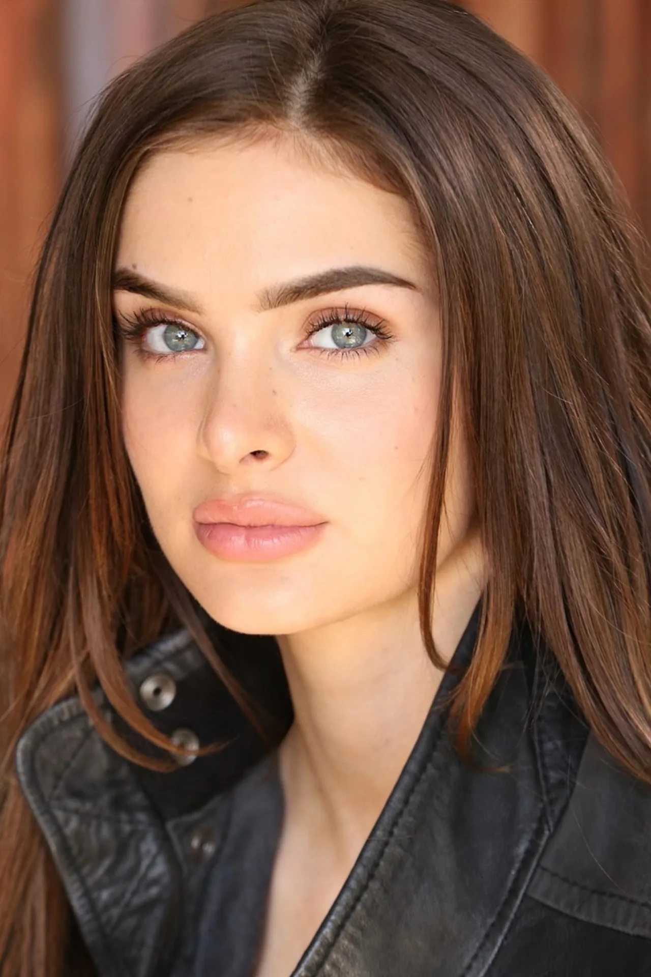 تصویر Brighton Sharbino