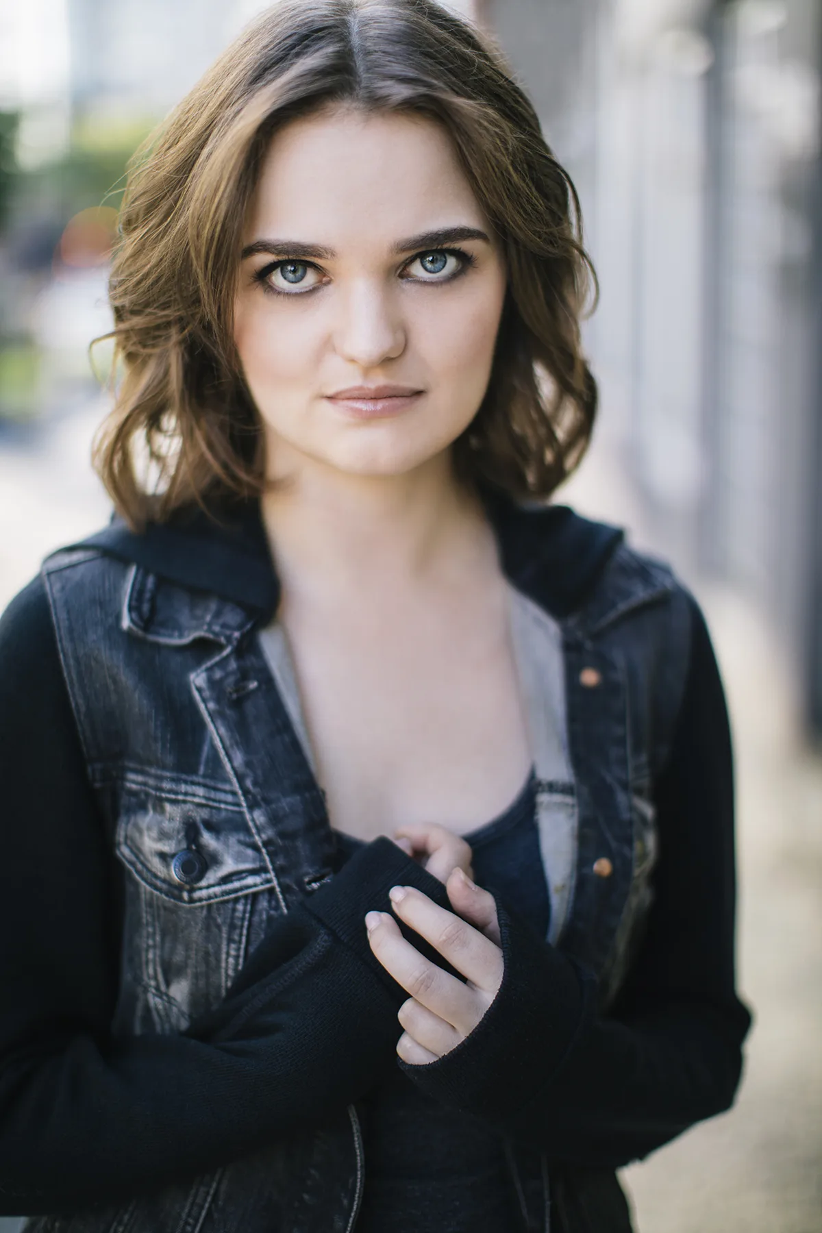تصویر Laine MacNeil
