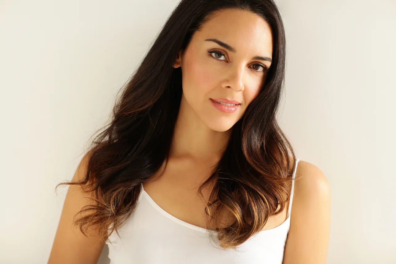 تصویر Vanessa Rubio