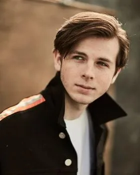 تصویر Chandler Riggs