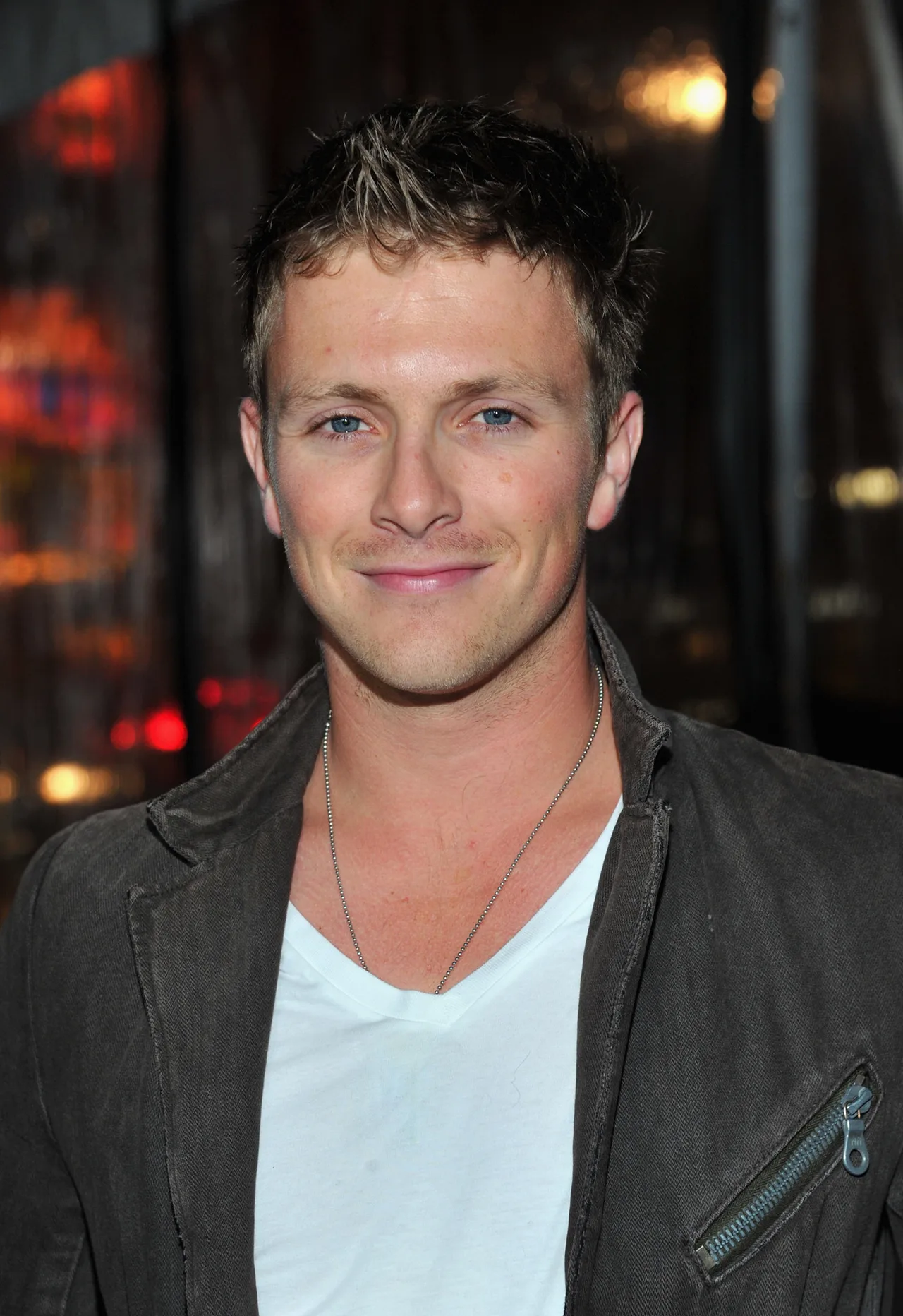 تصویر Charlie Bewley