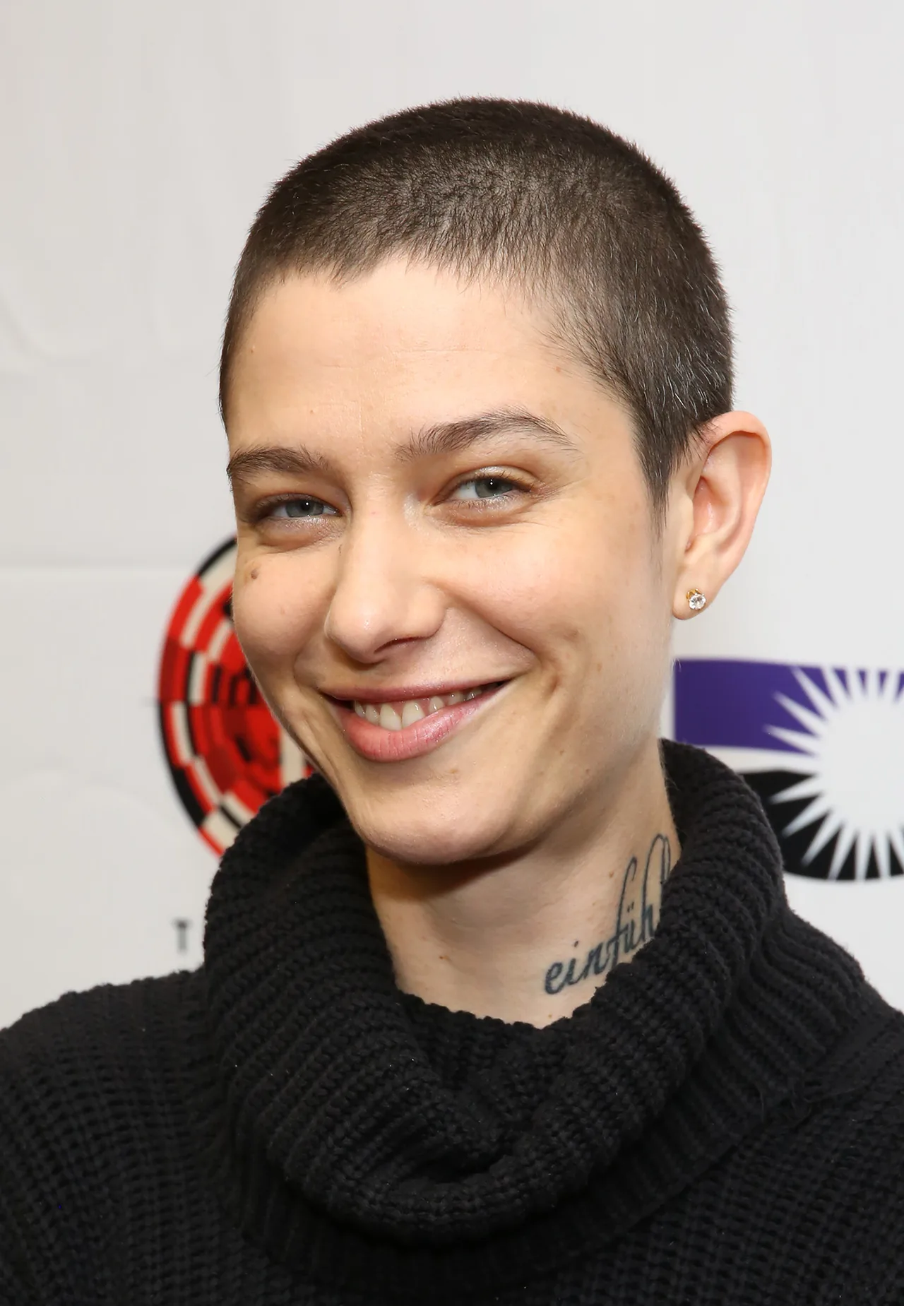 تصویر Asia Kate Dillon