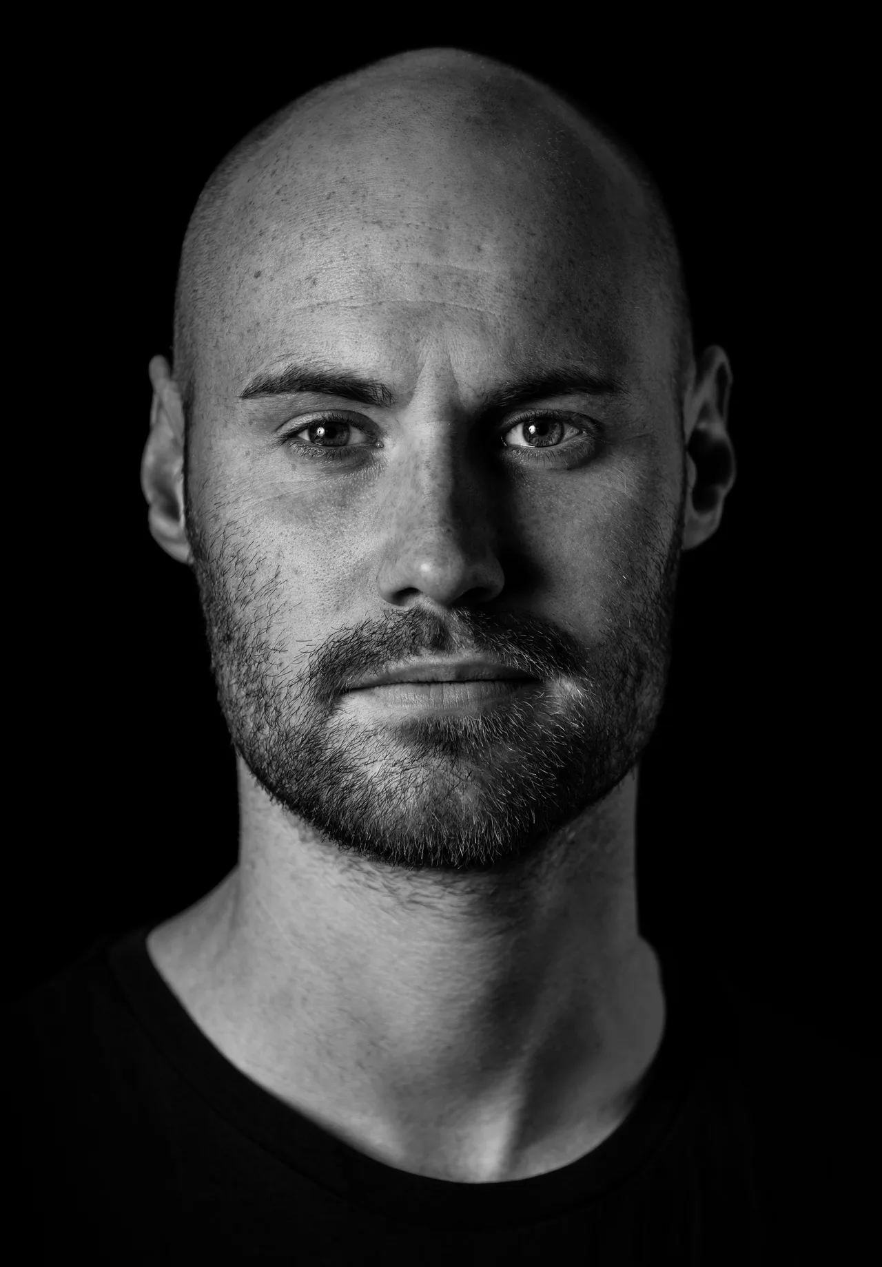 تصویر Mark Paul Wake