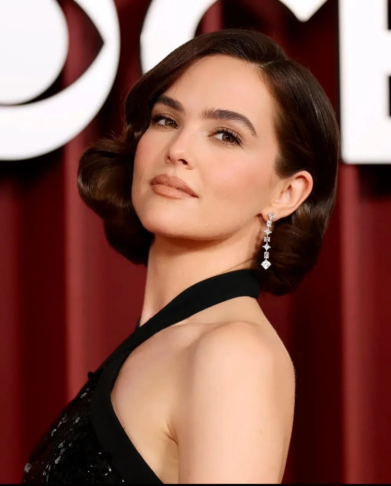 تصویر Zoey Deutch