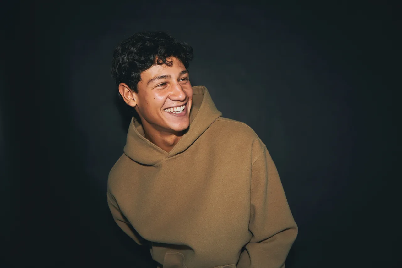 تصویر Emilio Sakraya