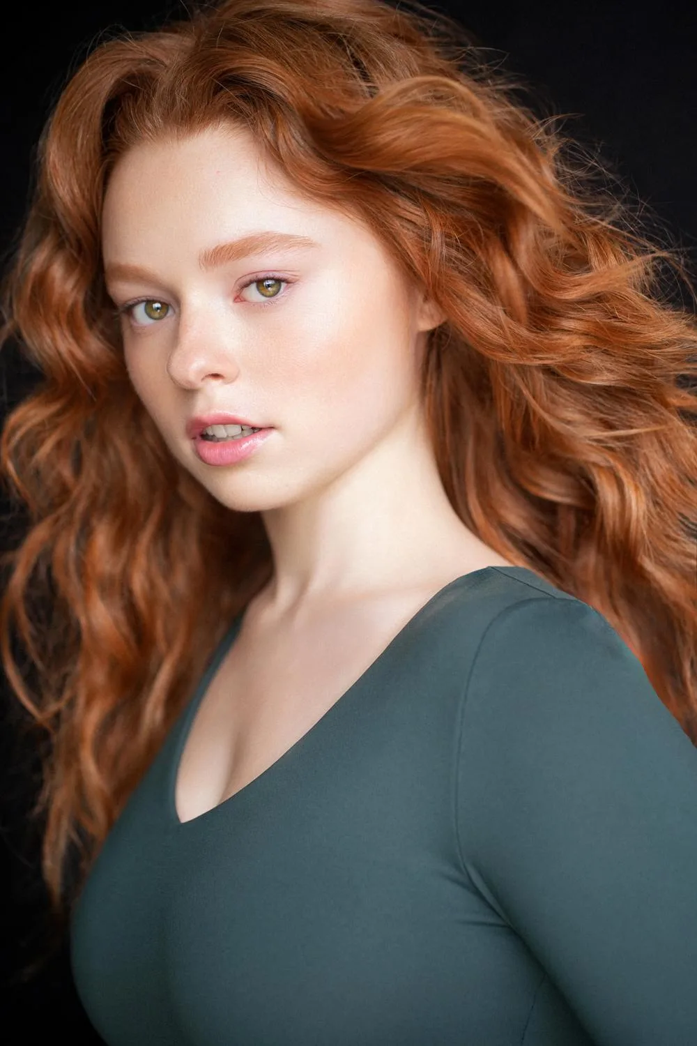 تصویر Kyra Leroux