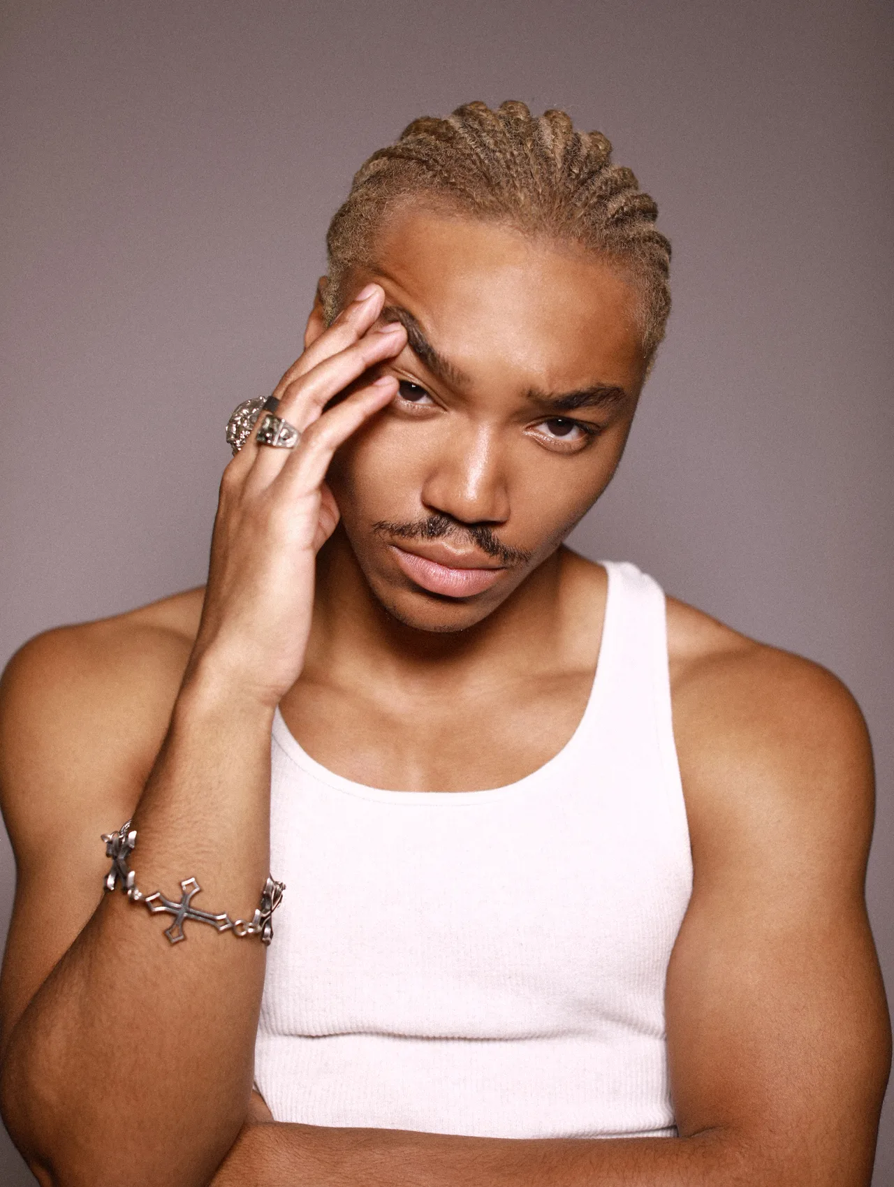 تصویر Josh Levi
