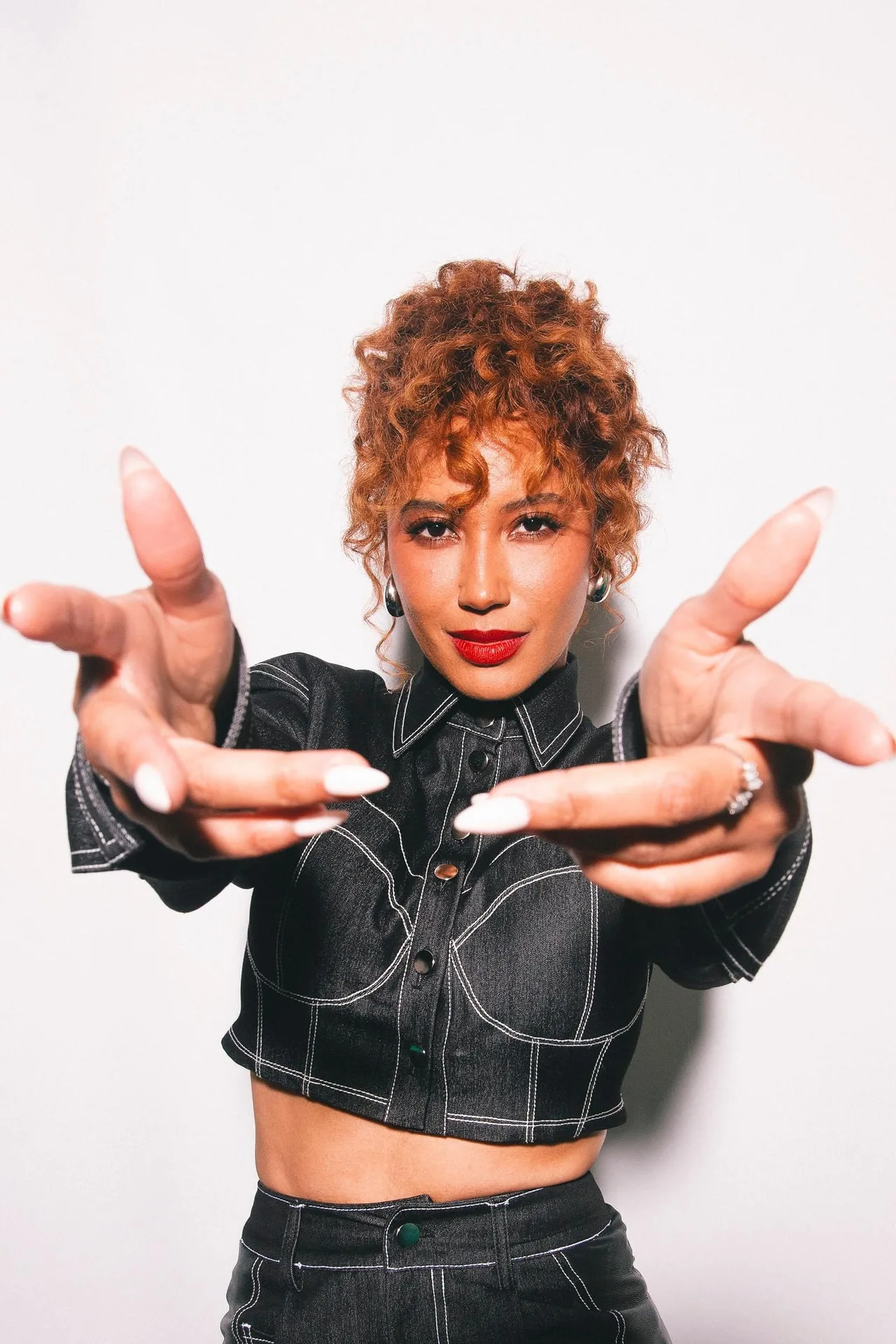 تصویر Andy Allo