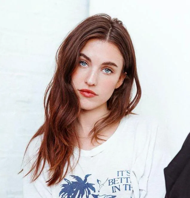 تصویر Rainey Qualley