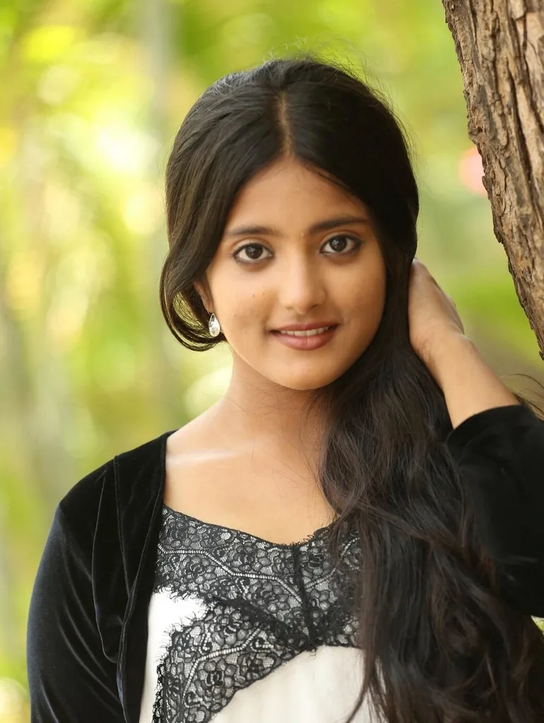 تصویر Ulka Gupta