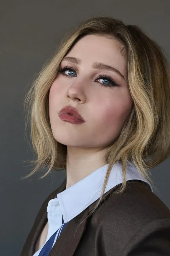 تصویر Ella Anderson