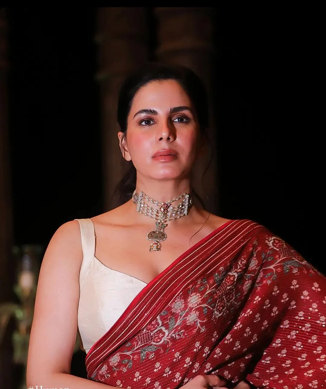 تصویر Kirti Kulhari