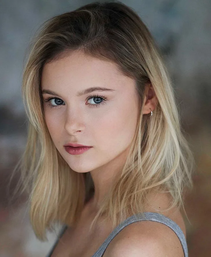 تصویر Mia Jenkins
