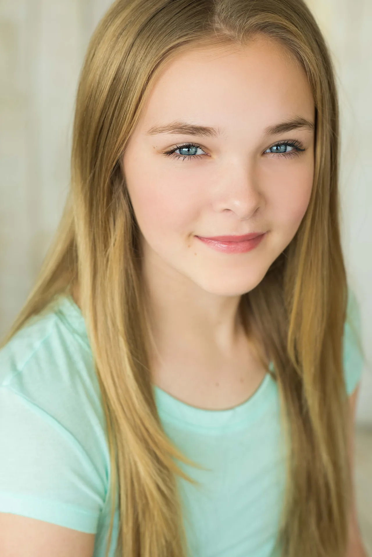 تصویر Delaney Rose Stein