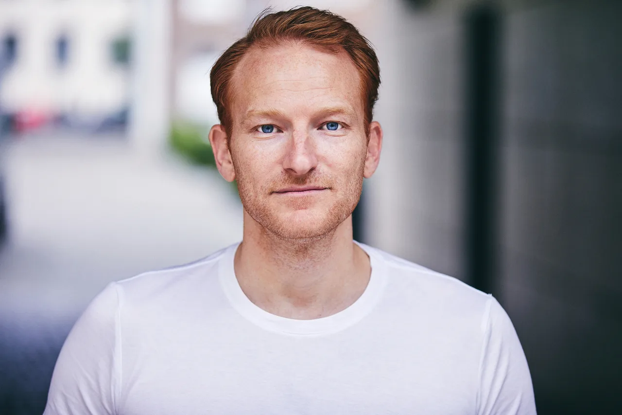 تصویر Maximilian Dirr