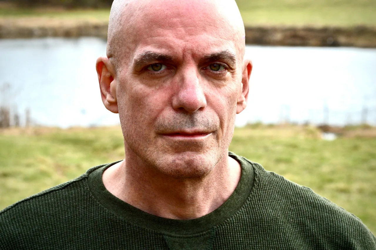 تصویر Michael McFadden