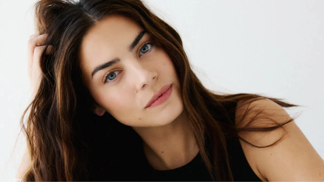 تصویر Lorenza Izzo