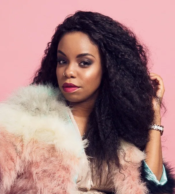 تصویر London Hughes