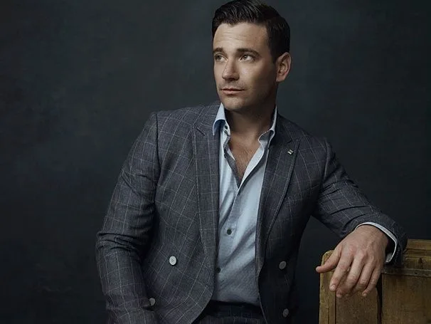 تصویر Colin Donnell