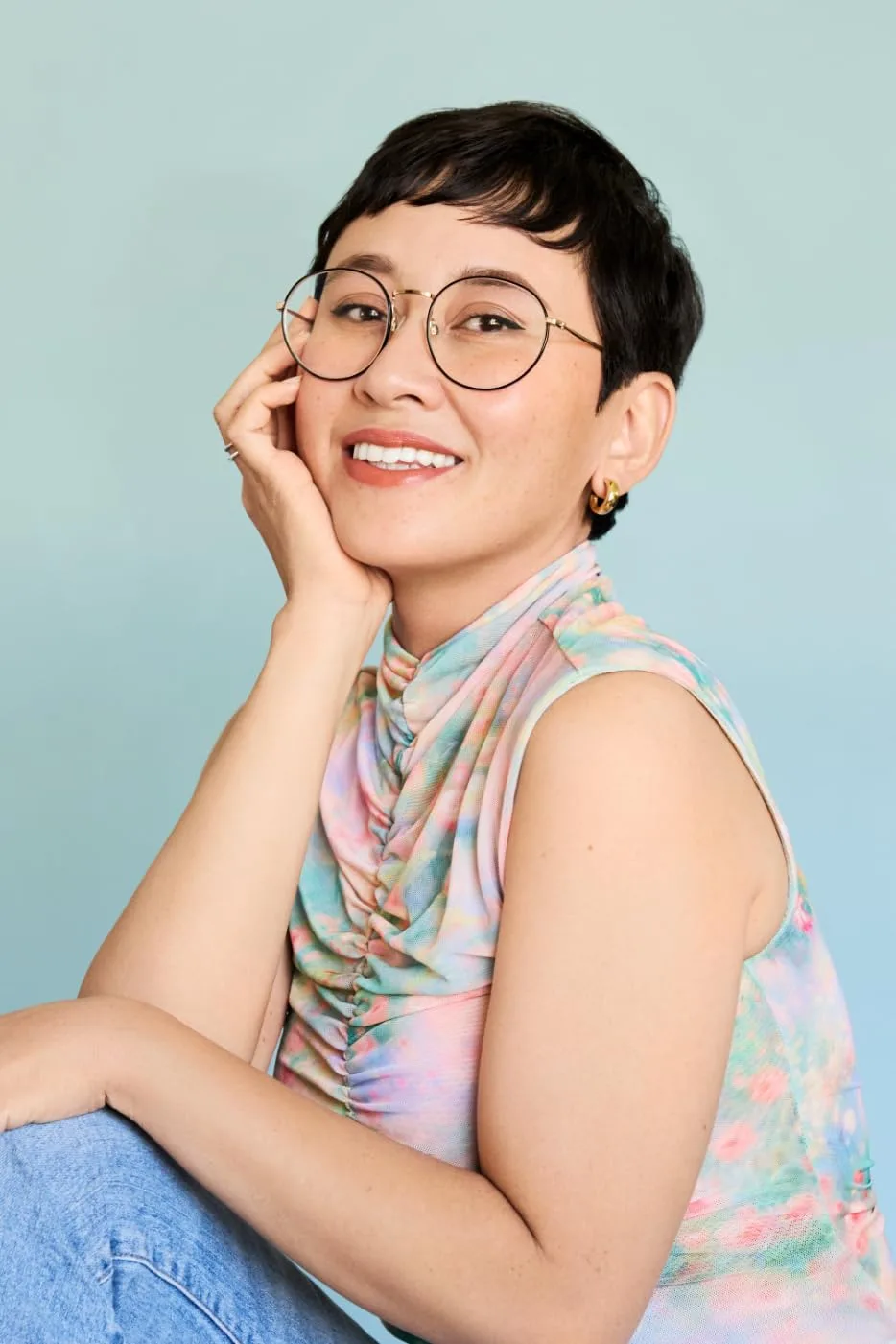 تصویر Christine Marie Cabanos